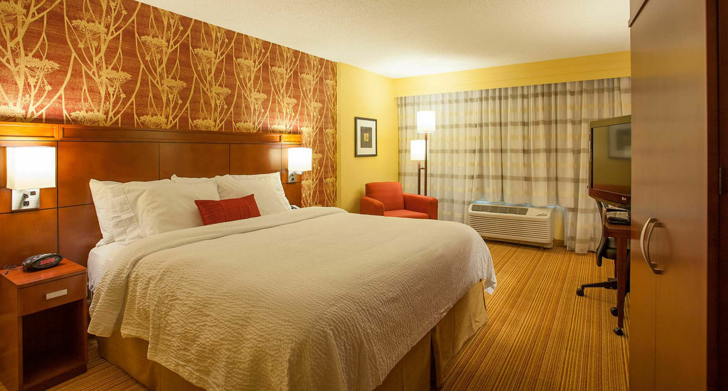 Courtyard By Marriott Charlotte Airport Loso Esterno foto